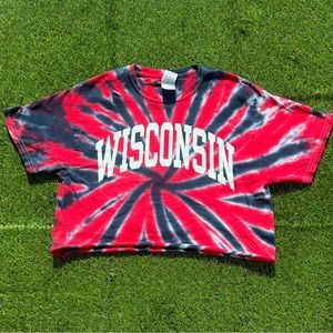 Wisconsin Badgers tie dye cropped T-shirt